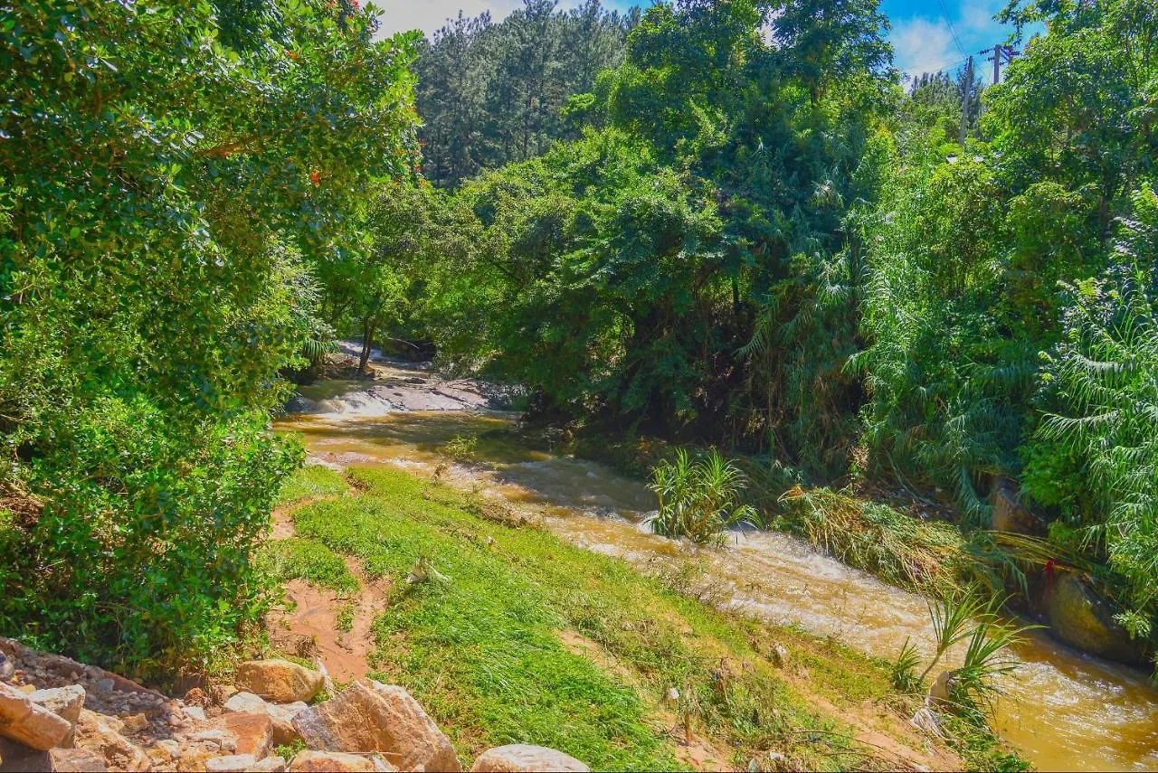 קנדי Lak Sewana Home Stay 0*,